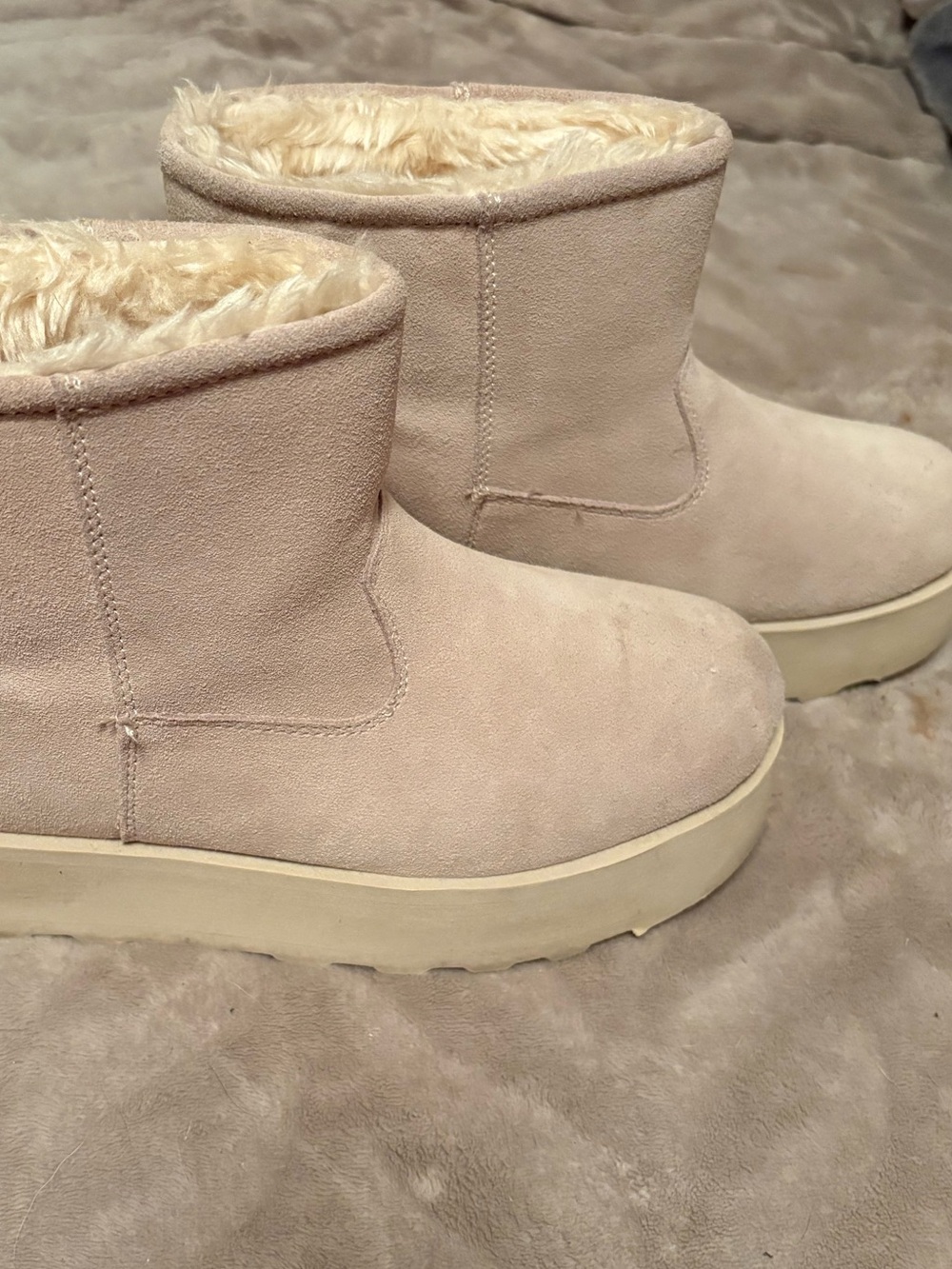 Time and Tru Short Plush-Lined Winter Boots — Light Pink